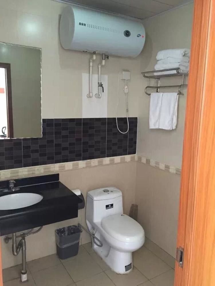 Weihai Times Business Hotel Екстериор снимка