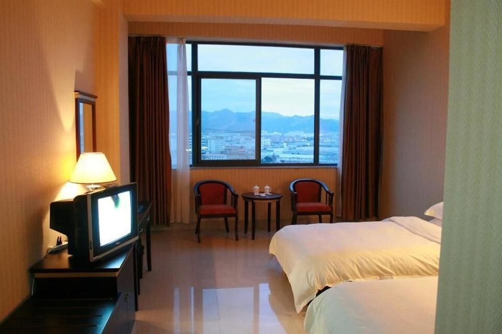 Weihai Times Business Hotel Екстериор снимка